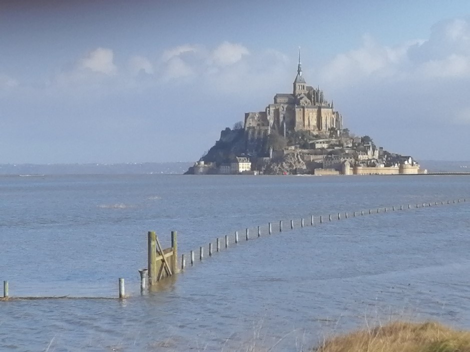 Private guided tour from Paris to Mont Saint Michel